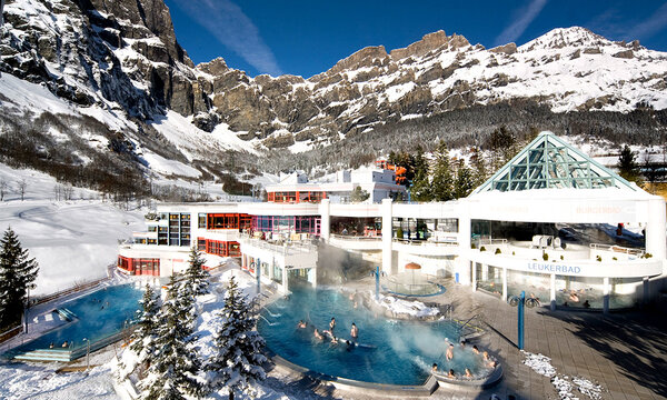 Leukerbad-Therme im Winter